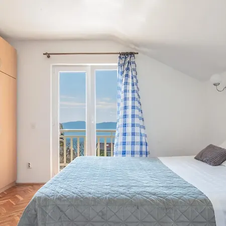 Apartment Razmenka Brist