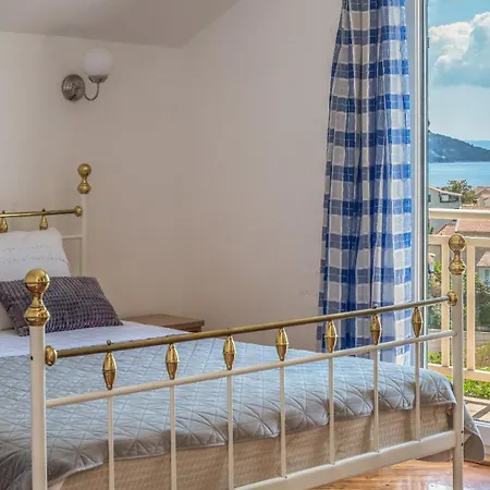 Razmenka Apartment *